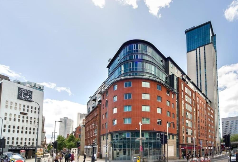 Heart Of Bham Free Parking - Walk To Everything/1 Min From New St Station Μπέρμιγχαμ Εξωτερικό φωτογραφία